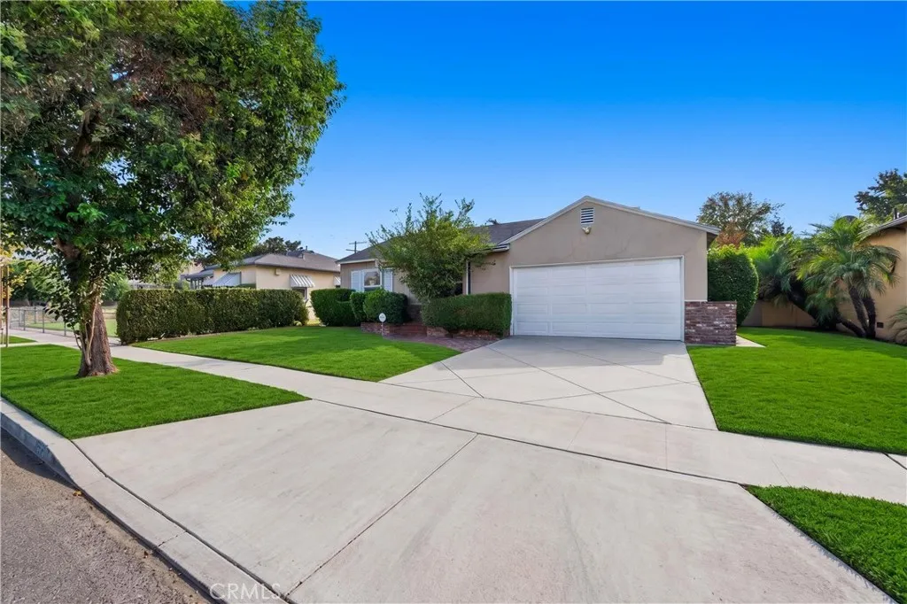 main property photo 60