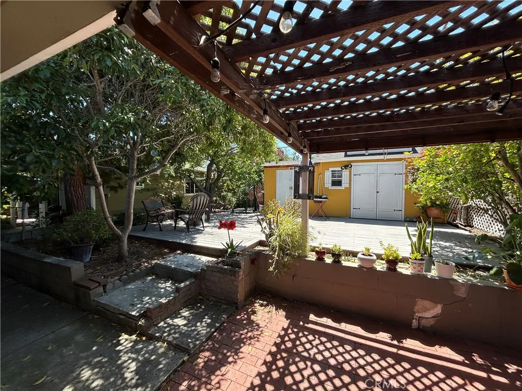 main property photo 10
