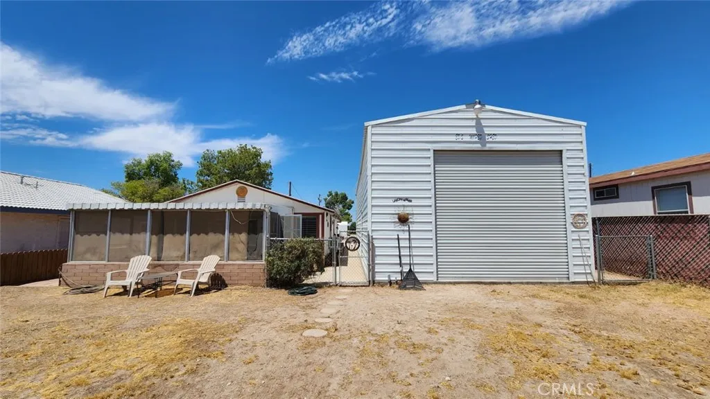 main property photo 15