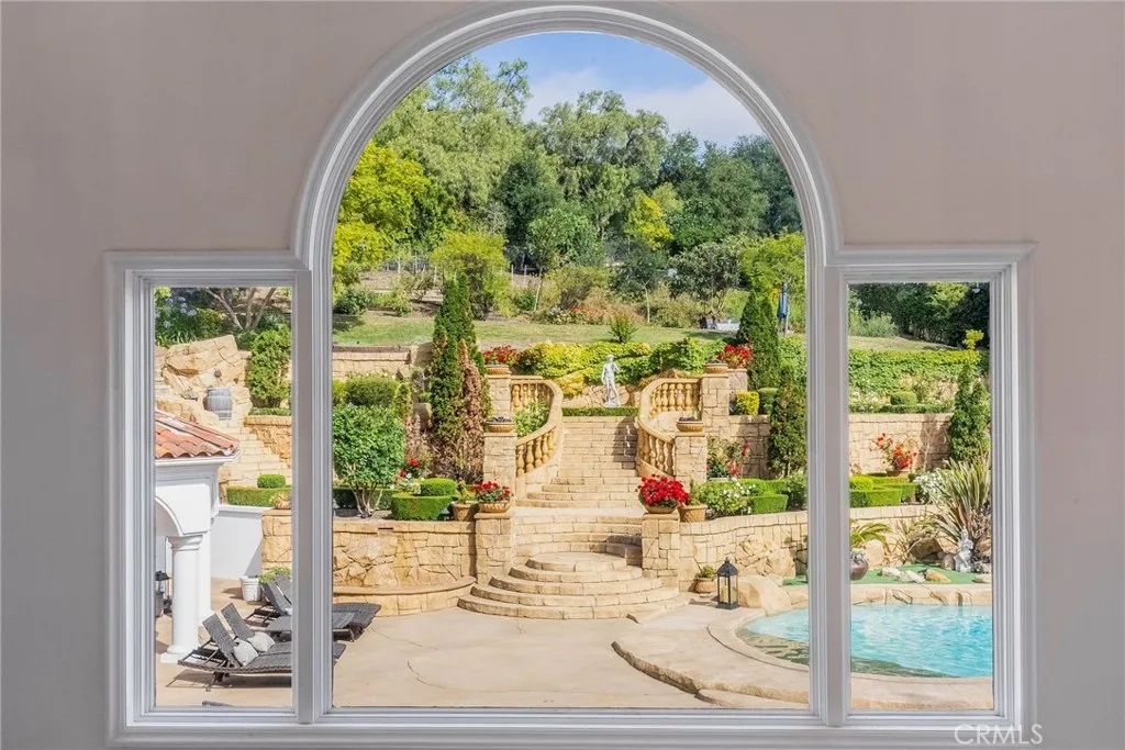 main property photo 51