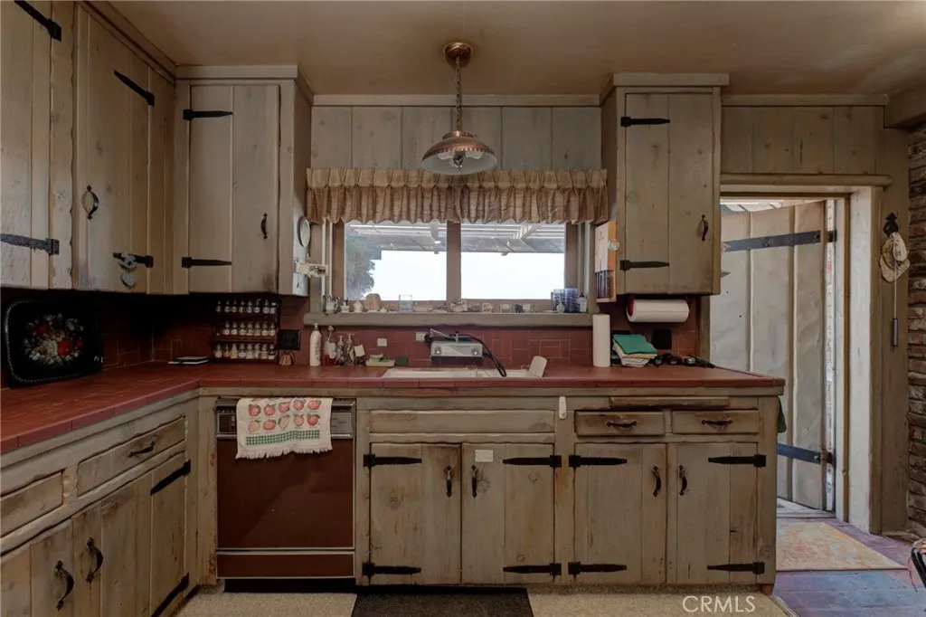 main property photo 56