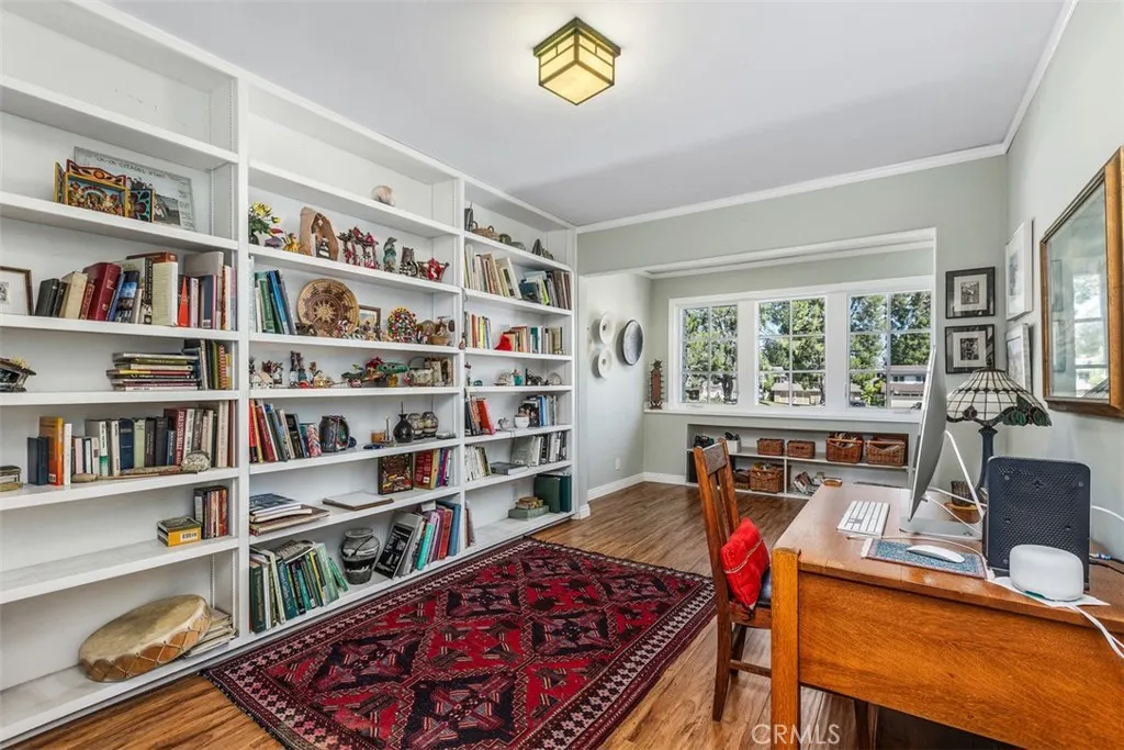 main property photo 16