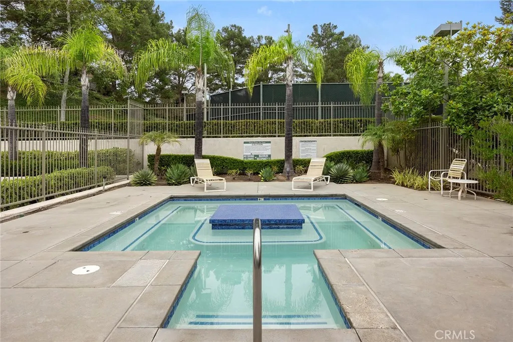 property viewer photo 58