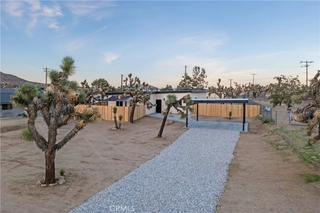 main property photo 59