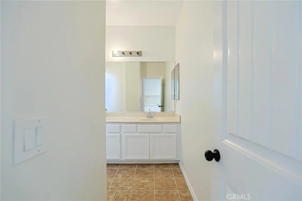 main property photo 62
