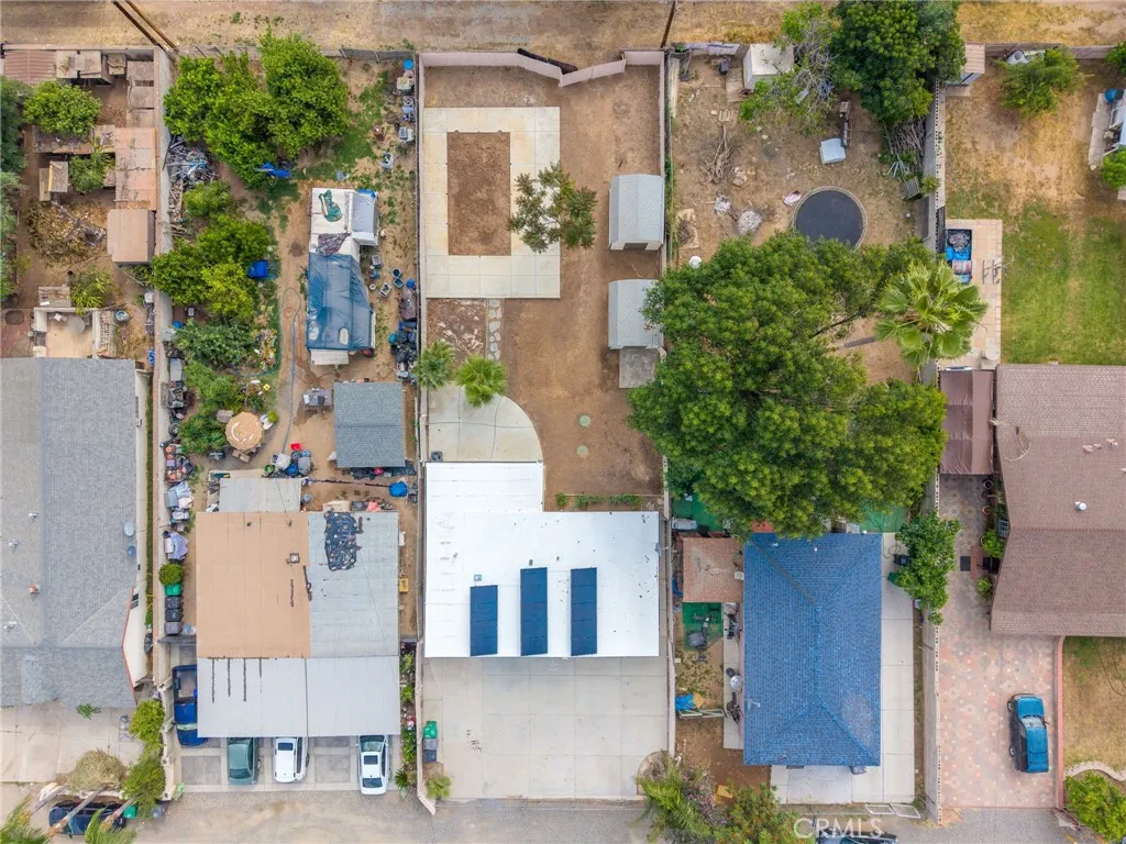 main property photo 44