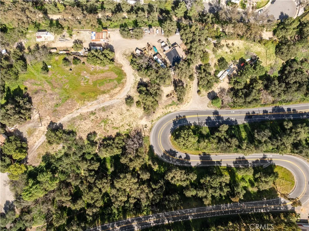 main property photo 10