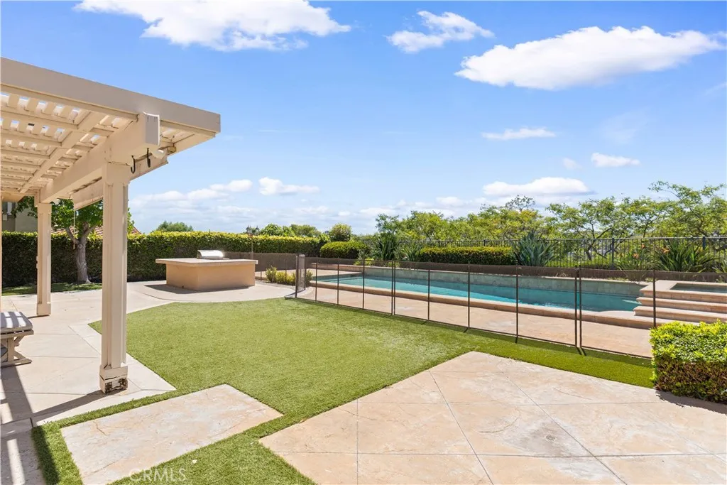 main property photo 58