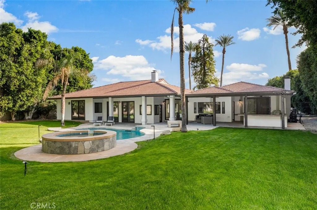 main property photo 17