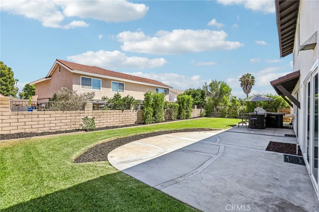main property photo 74