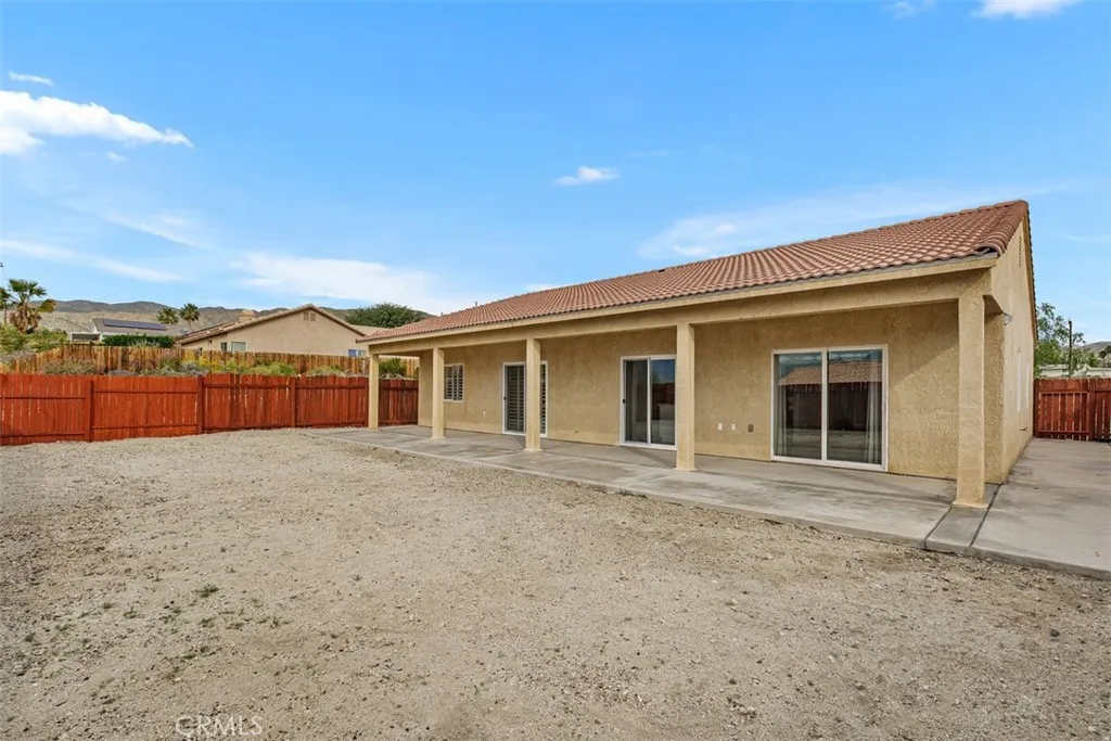 main property photo 15