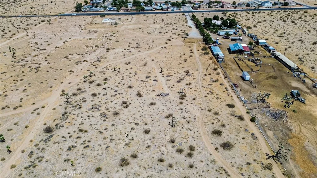 main property photo 14