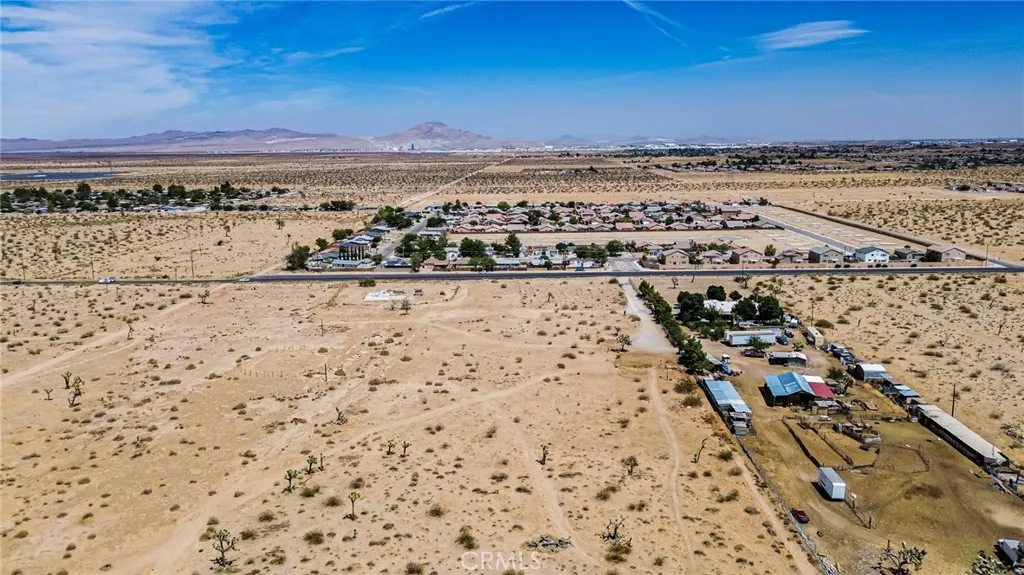 main property photo 15