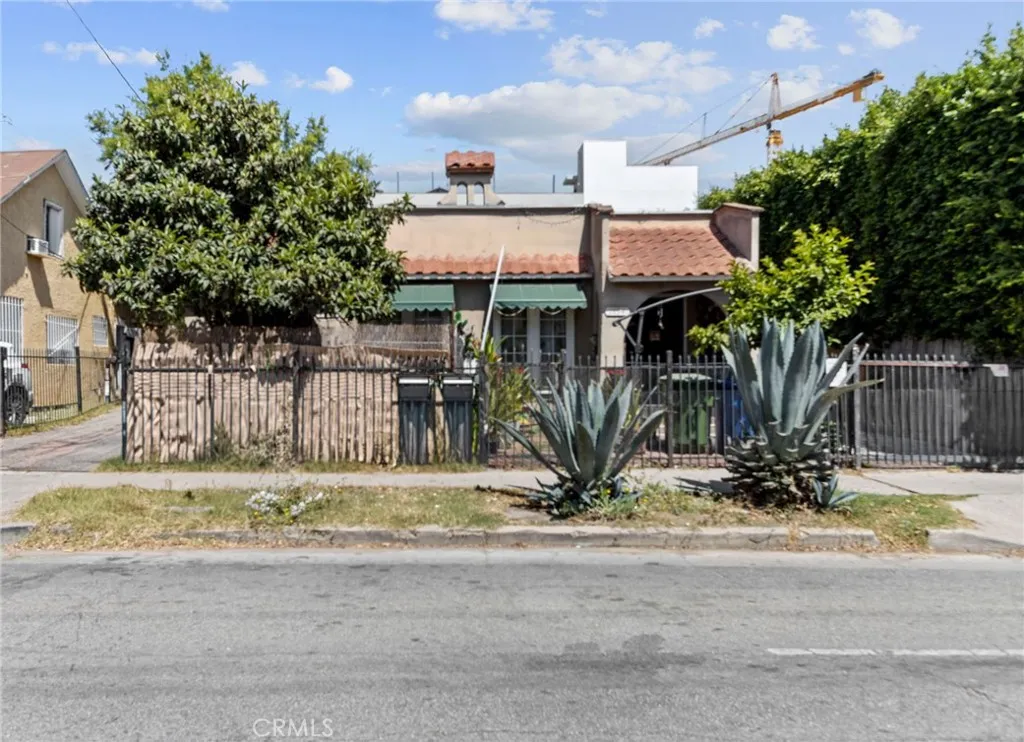main property photo 1