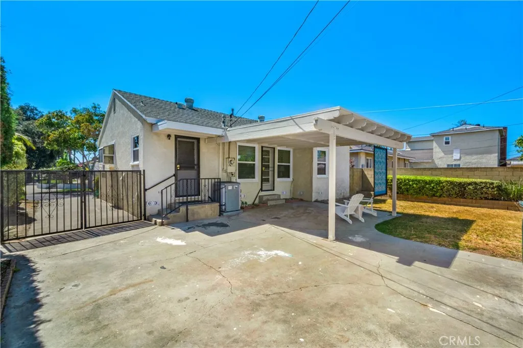 main property photo 27