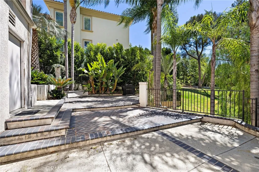 main property photo 54