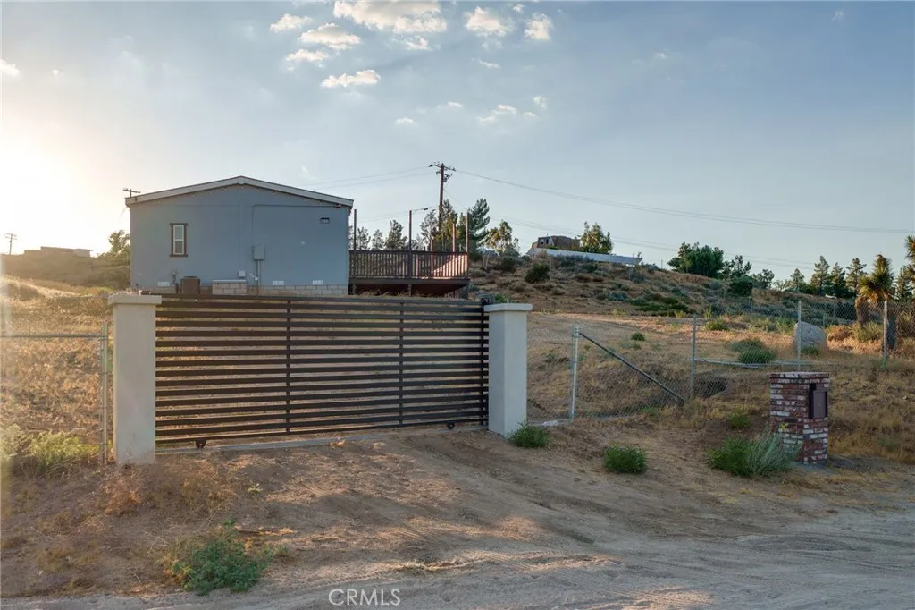 main property photo 31