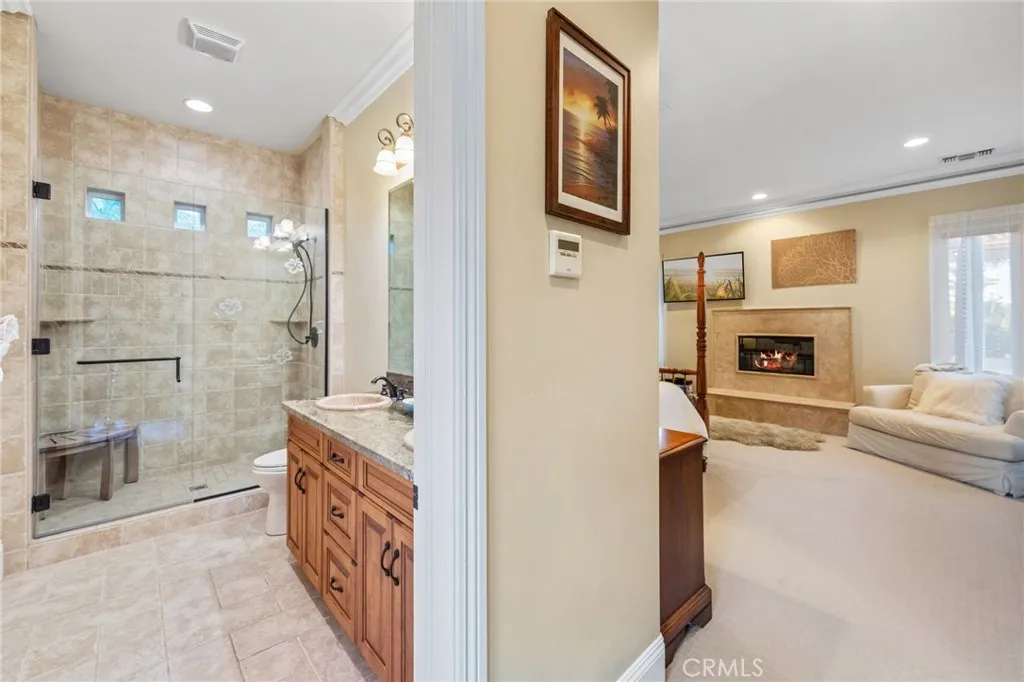 main property photo 59