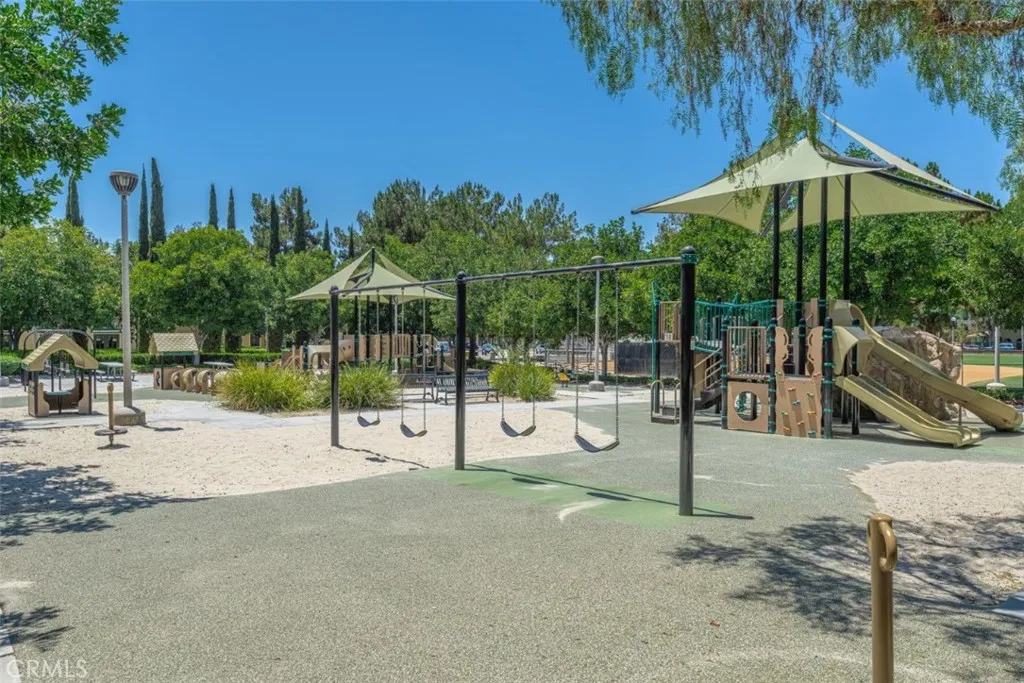 main property photo 60