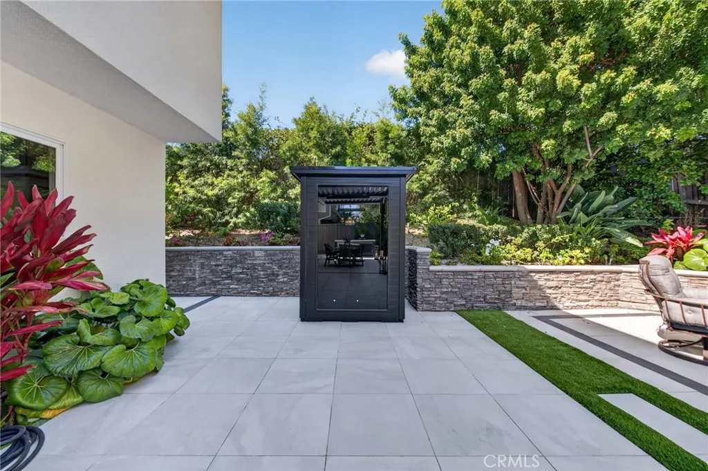 main property photo 61