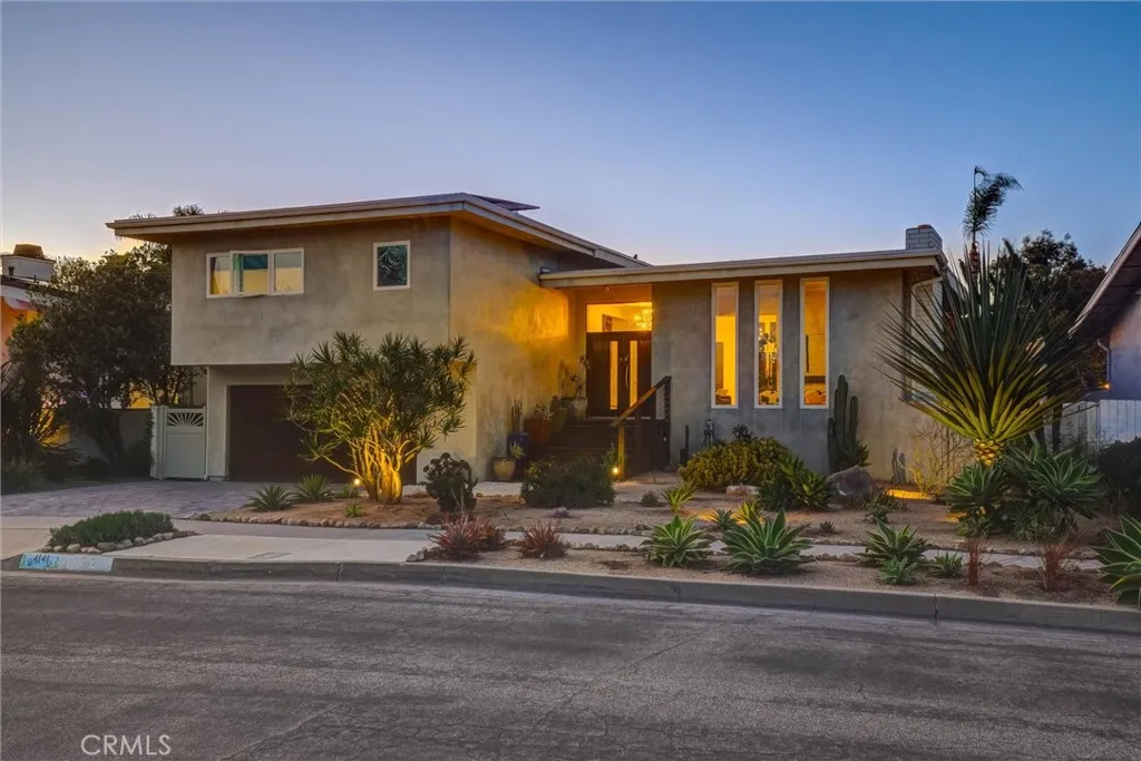 main property photo 70