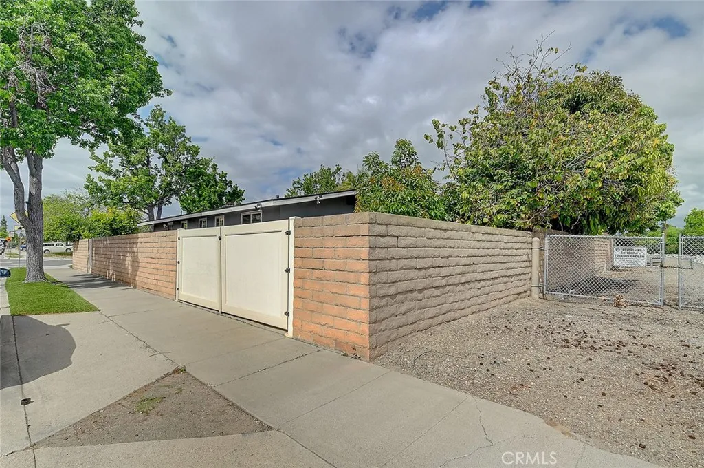 main property photo 54
