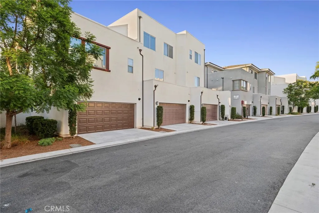 main property photo 72