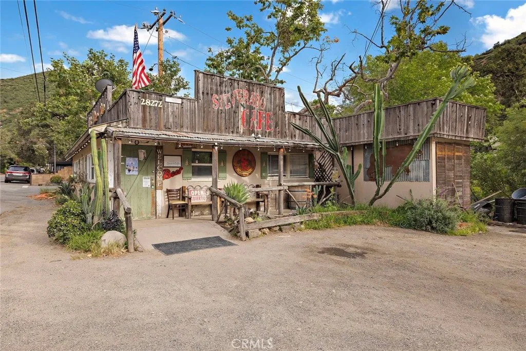 main property photo 25