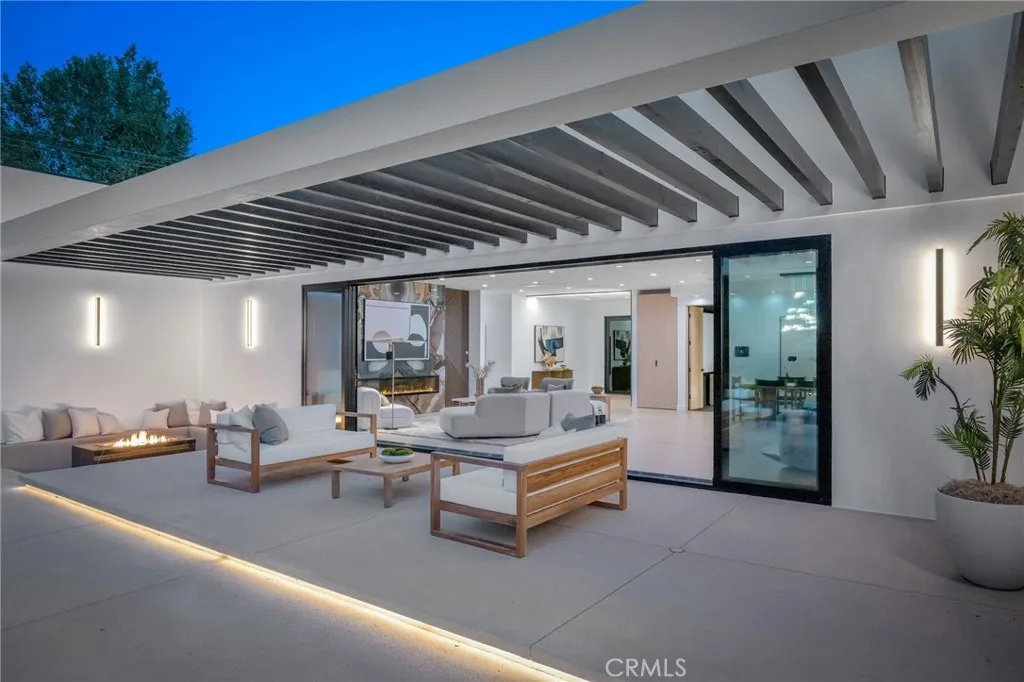 main property photo 49