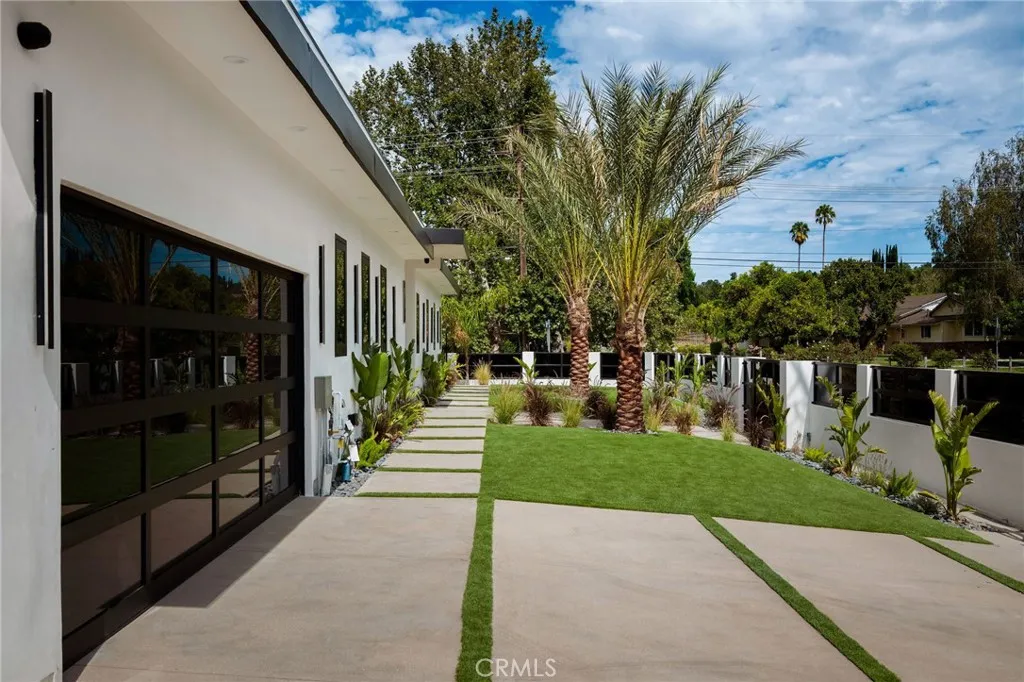 main property photo 64