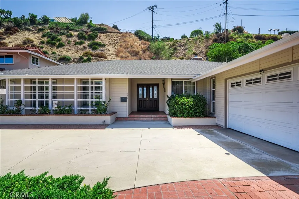 main property photo 60