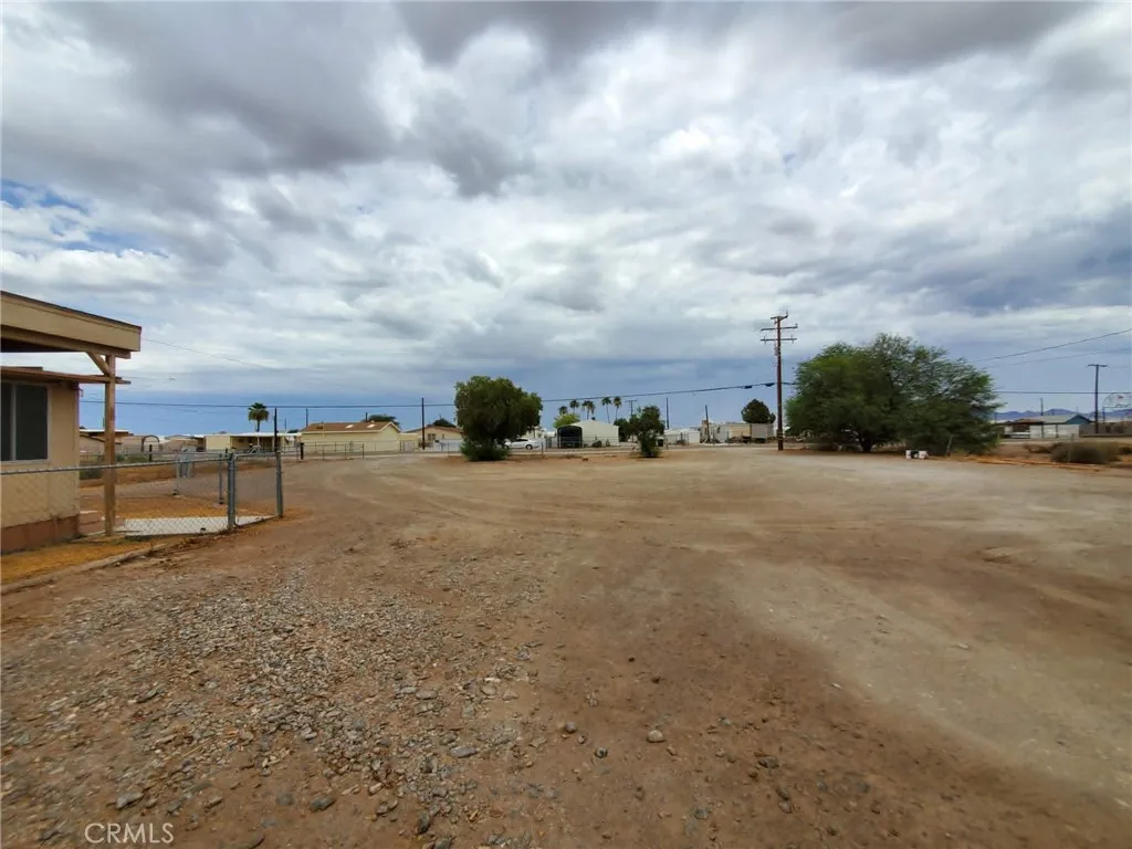main property photo 11
