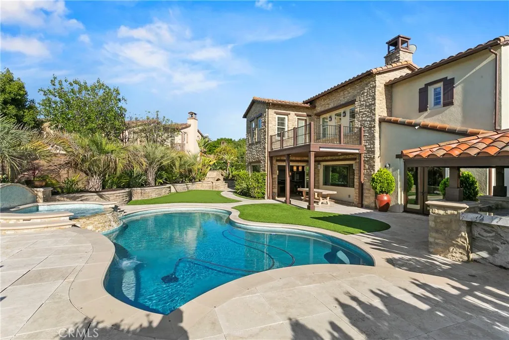 main property photo 46