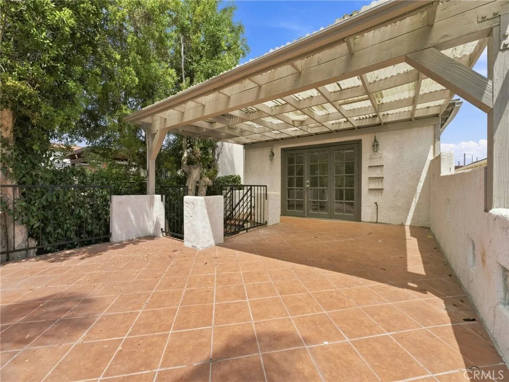 main property photo 67
