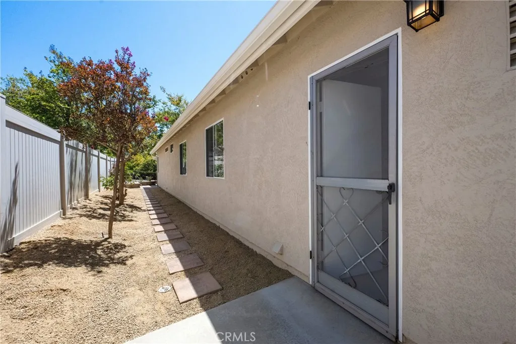 main property photo 48