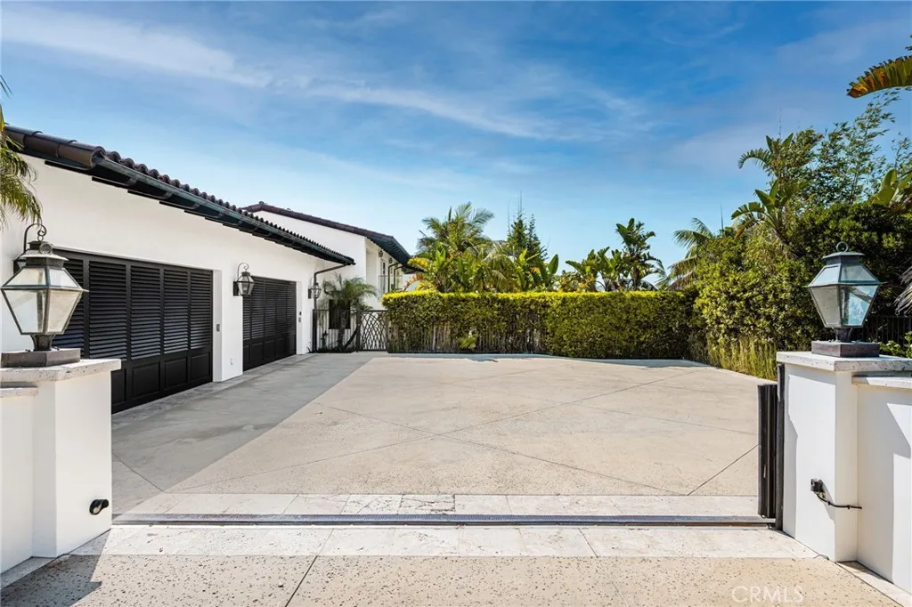 main property photo 70