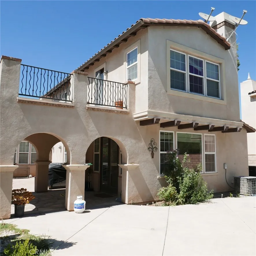 main property photo 22