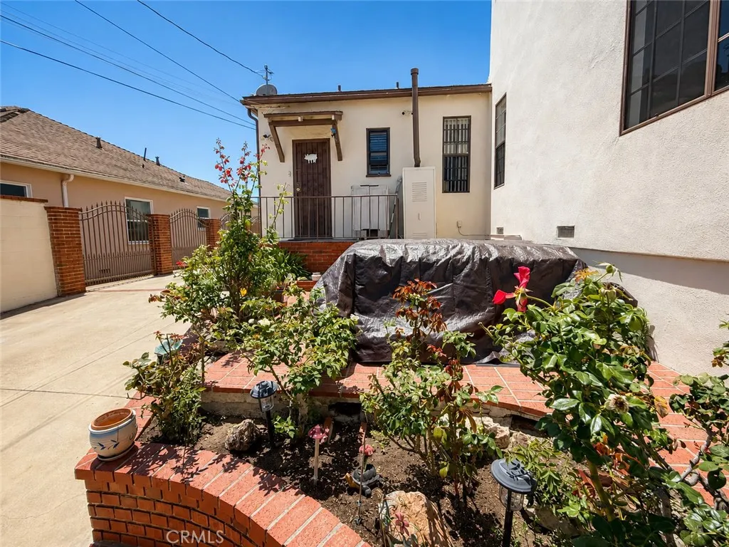 main property photo 37