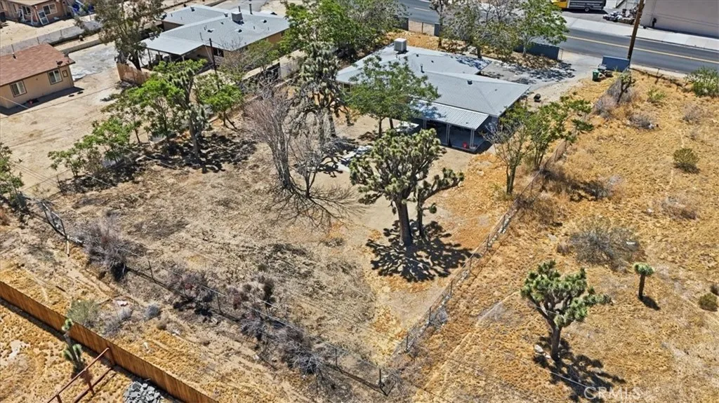 main property photo 35