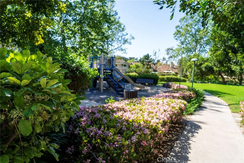 main property photo 59