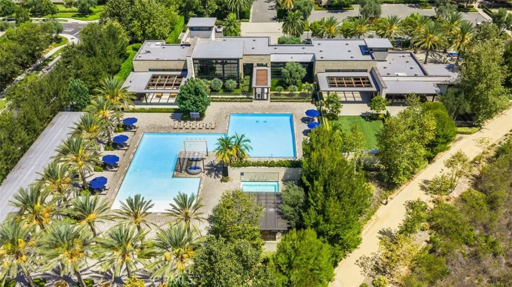 main property photo 58