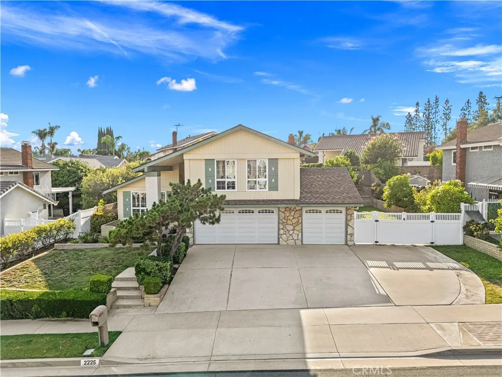 main property photo 0