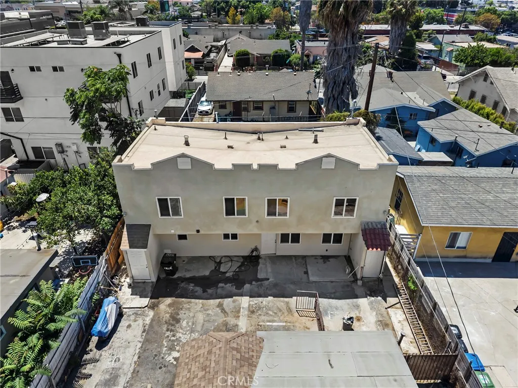 main property photo 9