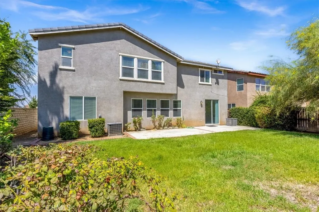 main property photo 3