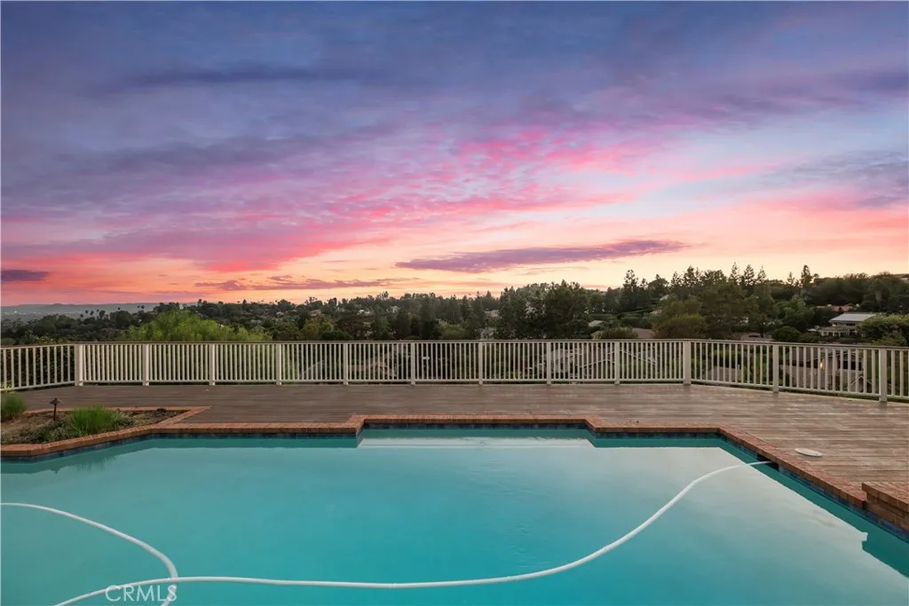 main property photo 74