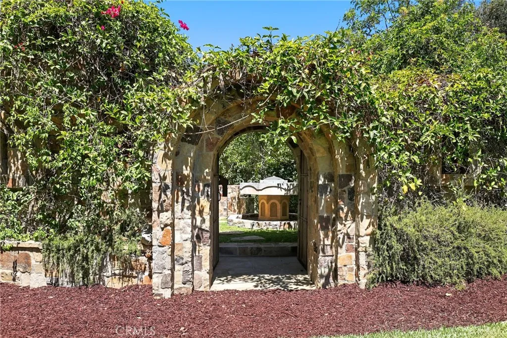 main property photo 107