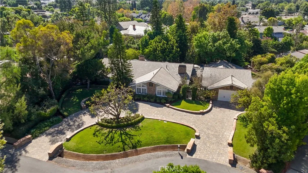 main property photo 118