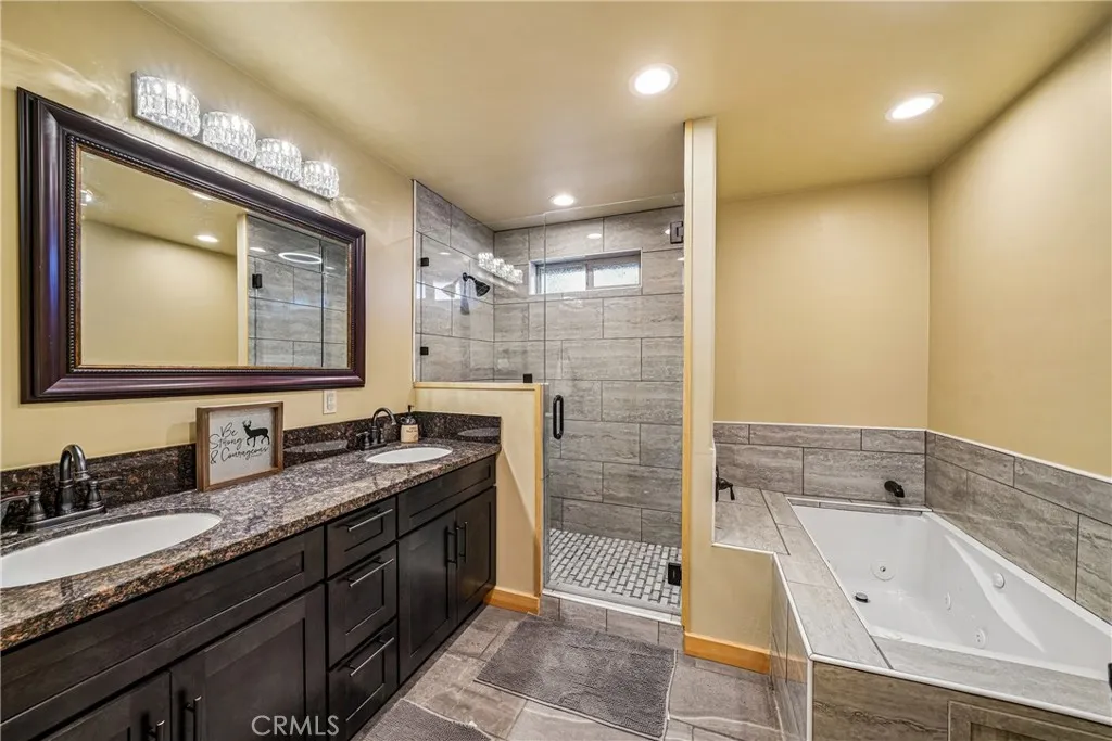 main property photo 70