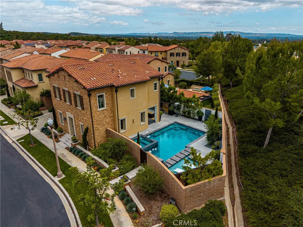 main property photo 60