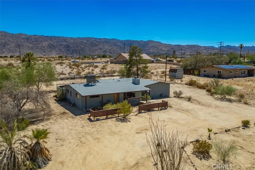 main property photo 2